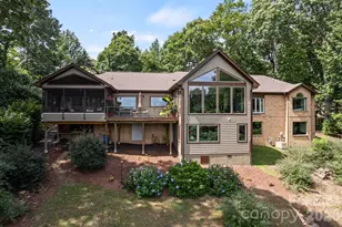 163 Old Poplar Ln, Flat Rock, NC 28731 - Photo 45