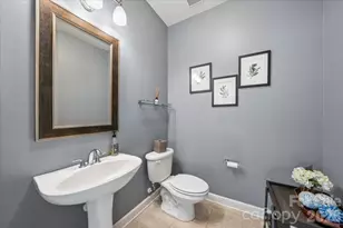 4001 Ainsdale Dr, Matthews, NC 28104 - Photo 33