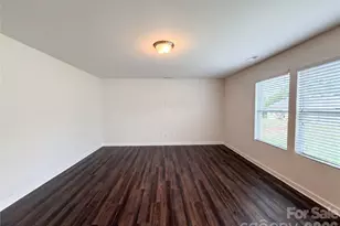 6612 Nathan Dr, Charlotte, NC 28269 - Photo 5