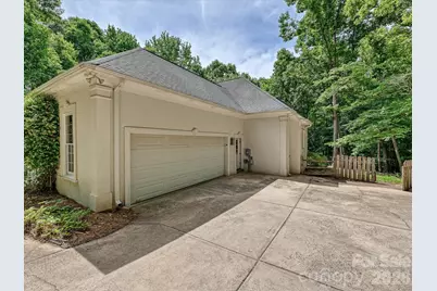 15001 Majestic Oak Drive, Charlotte, NC 28278 - Photo 39