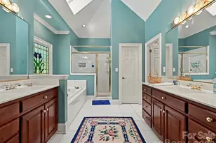 15001 Majestic Oak Dr, Charlotte, NC 28278 - Photo 21
