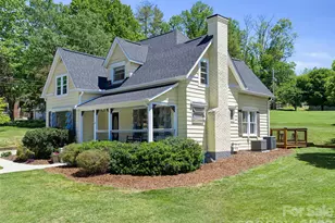 118 Robertson St, Burnsville, NC 28714 - Photo 47