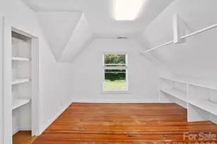 118 Robertson St, Burnsville, NC 28714 - Photo 25