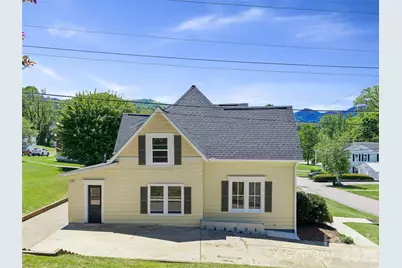 118 Robertson Street, Burnsville, NC 28714 - Photo 41
