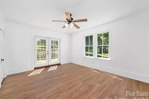 118 Robertson St, Burnsville, NC 28714 - Photo 19