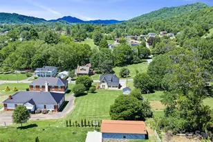 118 Robertson St, Burnsville, NC 28714 - Photo 45