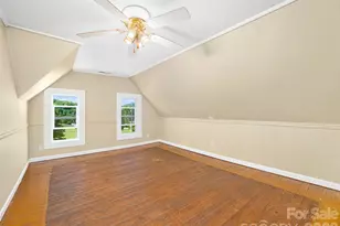 118 Robertson St, Burnsville, NC 28714 - Photo 27