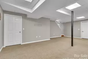 252 Oak Park Dr, Clyde, NC 28721 - Photo 29