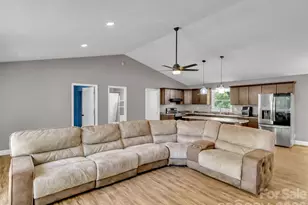 252 Oak Park Dr, Clyde, NC 28721 - Photo 13