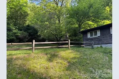 814 Mountain View Drive, Maggie Valley, NC 28751 - Photo 3