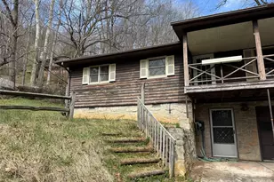 814 Mountain View Dr, Maggie Valley, NC 28751 - Photo 5