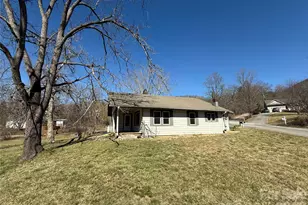 40 Little Knob Rd, Asheville, NC 28803 - Photo 3