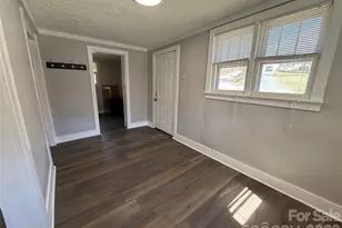 40 Little Knob Rd, Asheville, NC 28803 - Photo 5