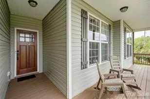 132 Beck Creek Cir, Flat Rock, NC 28731 - Photo 5