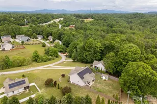 132 Beck Creek Cir, Flat Rock, NC 28731 - Photo 35