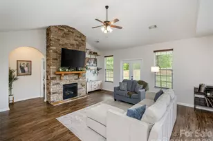 132 Beck Creek Cir, Flat Rock, NC 28731 - Photo 11