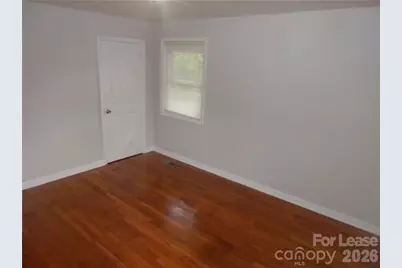 2827 Burbank Drive, Charlotte, NC 28216 - Photo 11