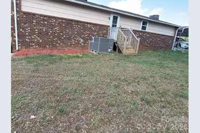 607 Carlos Street, Shelby, NC 28152 - Photo 3