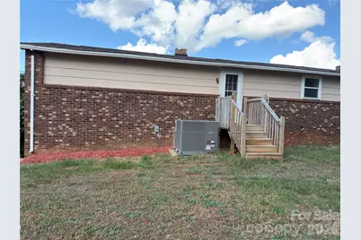 607 Carlos Street, Shelby, NC 28152 - Photo 5