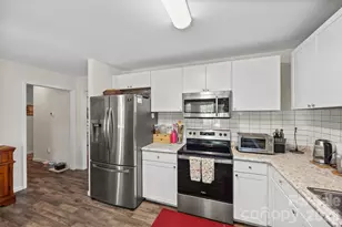 208 Victoria Cir, York, SC 29745 - Photo 11