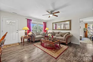208 Victoria Cir, York, SC 29745 - Photo 7