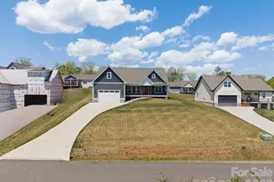 111 Pisgah Gap Dr, Candler, NC 28715 - Photo 37