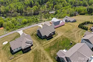111 Pisgah Gap Dr, Candler, NC 28715 - Photo 41