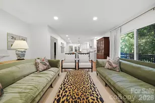 1015 Thistle Ct, Charlotte, NC 28211 - Photo 9