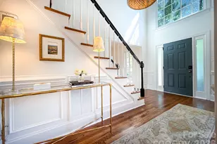 5309 Shasta Hill Ct, Charlotte, NC 28211 - Photo 3