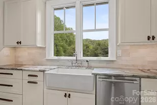 301 Winding Meadows Dr, Flat Rock, NC 28731 - Photo 17