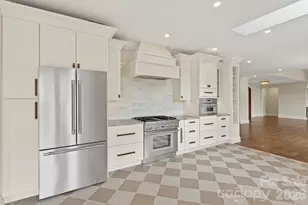 301 Winding Meadows Dr, Flat Rock, NC 28731 - Photo 23