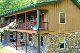 470 Bear Ridge Rd, Tuckasegee, NC 28783 - Photo 3