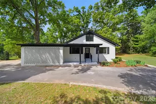 907 Amelia St, Newberry, SC 29108 - Photo 3