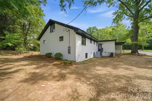 907 Amelia St, Newberry, SC 29108 - Photo 39
