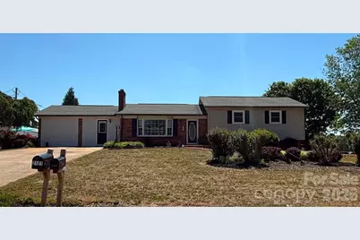 2121 Union Grove Road, Lenoir, NC 28645 - Photo 3