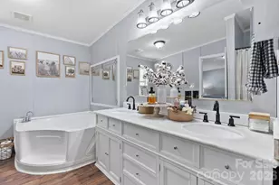 122 Fallswood Ct, Hendersonville, NC 28739 - Photo 19