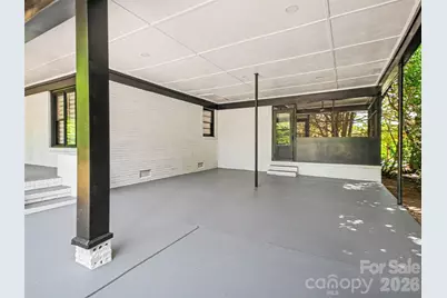 1831 Elizabeth Oaks Avenue, Charlotte, NC 28216 - Photo 5