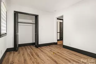 1831 Elizabeth Oaks Ave, Charlotte, NC 28216 - Photo 21