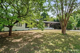 1831 Elizabeth Oaks Ave, Charlotte, NC 28216 - Photo 3