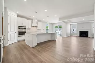 18214 Torchbearer Ln, Charlotte, NC 28278 - Photo 7