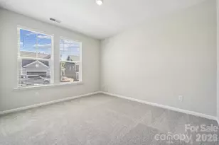 18214 Torchbearer Ln, Charlotte, NC 28278 - Photo 13