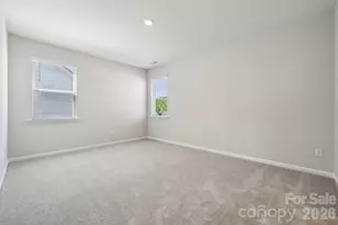 18214 Torchbearer Ln, Charlotte, NC 28278 - Photo 17