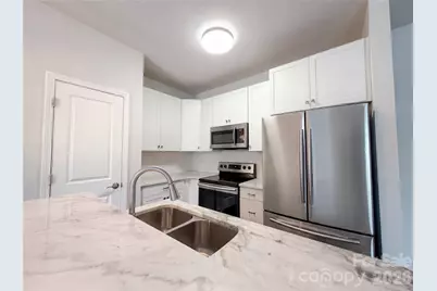 5704 Woodard Street, Charlotte, NC 28269 - Photo 7