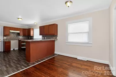 4812 E Wt Harris Boulevard, Charlotte, NC 28215 - Photo 9