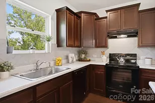 133 Parkmont Dr, Troutman, NC 28166 - Photo 11