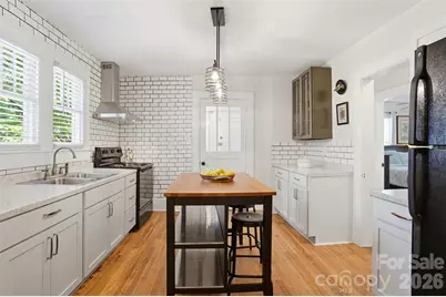 2412 Lola Avenue, Charlotte, NC 28205 - Photo 5