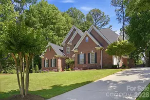 380 Colleton Ct, Rock Hill, SC 29732 - Photo 3