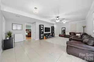909 36th Ave NW, Hickory, NC 28601 - Photo 31