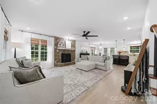 909 36th Ave NW, Hickory, NC 28601 - Photo 11