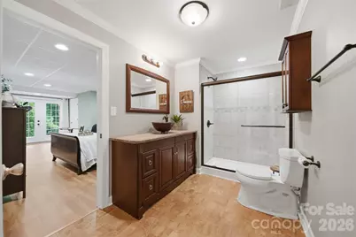 909 36th Avenue NW, Hickory, NC 28601 - Photo 31